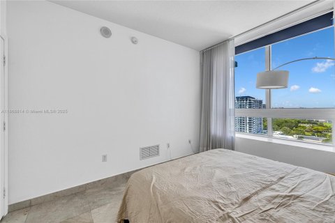 Copropriété à vendre à Miami, Floride: 2 chambres, 109.62 m2 № 1990398 - photo 15