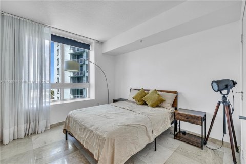 Copropriété à vendre à Miami, Floride: 2 chambres, 109.62 m2 № 1990398 - photo 12