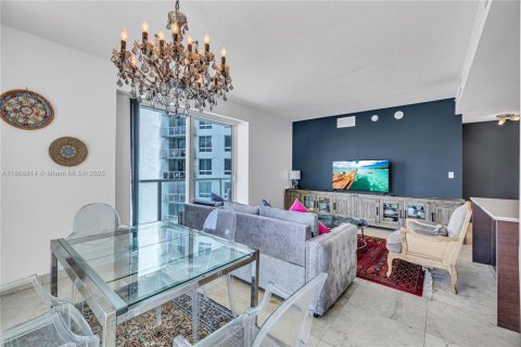 Copropriété à vendre à Miami, Floride: 2 chambres, 109.62 m2 № 1990398 - photo 9