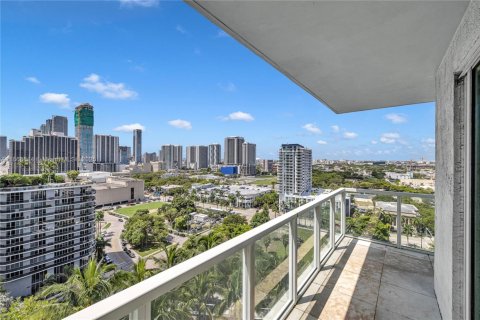 Copropriété à vendre à Miami, Floride: 2 chambres, 109.62 m2 № 1990398 - photo 24