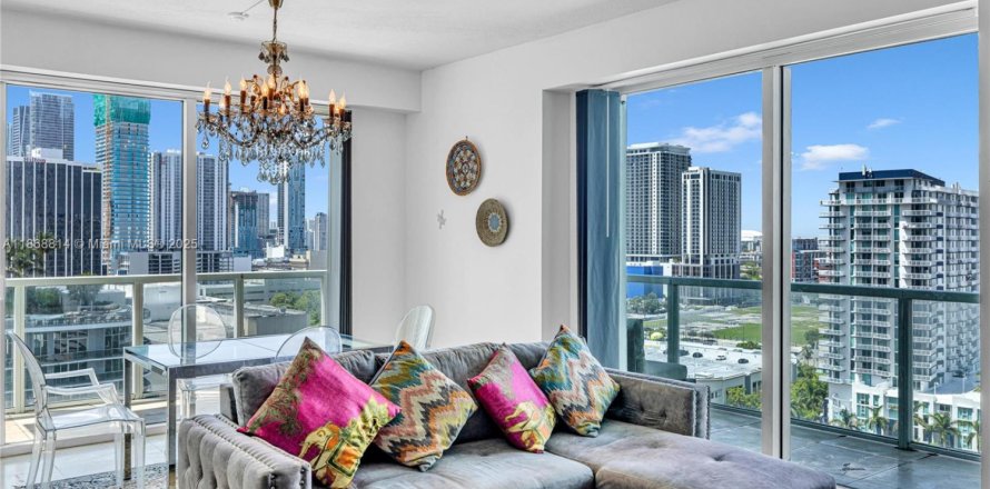 Condo à Miami, Floride, 2 chambres  № 1990398