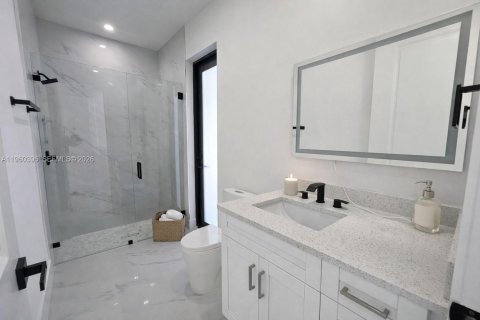 Villa ou maison à vendre à Cape Coral, Floride: 3 chambres № 2023260 - photo 30