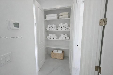 Villa ou maison à vendre à Cape Coral, Floride: 3 chambres № 2023260 - photo 27