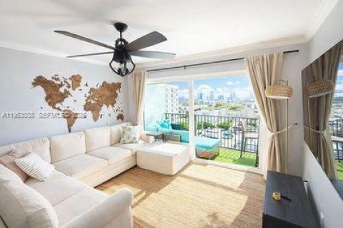 Condo à Miami Beach, Floride, 1 chambre  № 2008741
