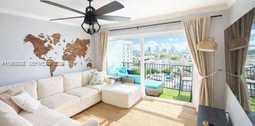 Condo à Miami Beach, Floride, 1 chambre № 2008741
