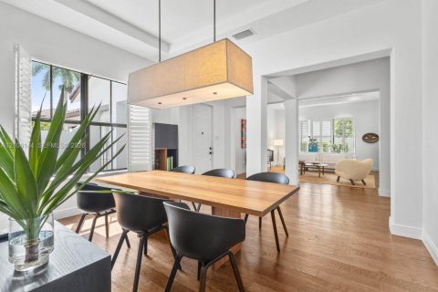 Villa ou maison à vendre à Cooper City, Floride: 5 chambres, 381.83 m2 № 2422064 - photo 8