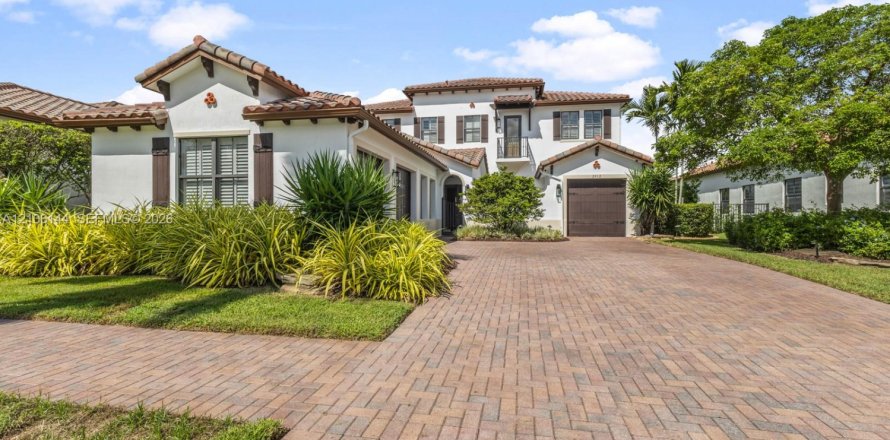 Villa ou maison à Cooper City, Floride 5 chambres, 381.83 m2 № 2422064