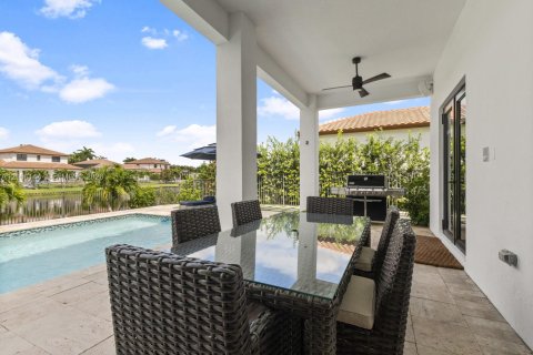 Villa ou maison à vendre à Cooper City, Floride: 5 chambres, 381.83 m2 № 2422064 - photo 29