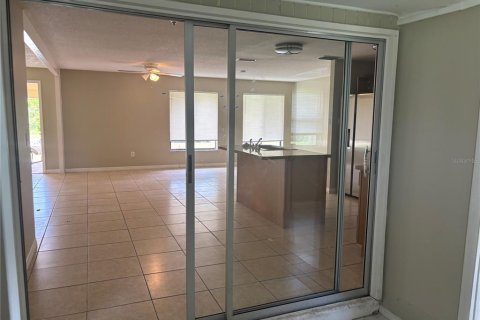 Casa en venta en Port Charlotte, Florida, 3 dormitorios, 129.69 m2 № 1851872 - foto 14