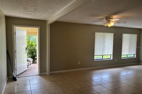 Casa en venta en Port Charlotte, Florida, 3 dormitorios, 129.69 m2 № 1851872 - foto 4