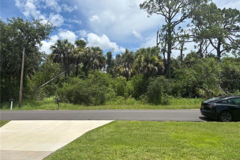 Casa en venta en Port Charlotte, Florida, 3 dormitorios, 129.69 m2 № 1851872 - foto 30