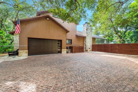 Снять в аренду виллу или дом в Пальметто-Бей, Флорида 4 спальни, 329.99м2, № 1833762 - фото 3