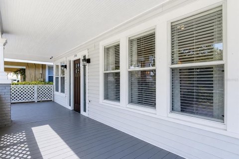 Villa ou maison à vendre à Tampa, Floride: 3 chambres, 131.36 m2 № 2303328 - photo 13