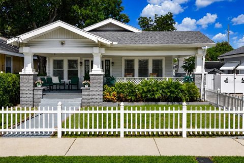 Villa ou maison à vendre à Tampa, Floride: 3 chambres, 131.36 m2 № 2303328 - photo 3