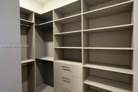 House in Fort Lauderdale, Florida 4 bedrooms № 2368381 - photo 25