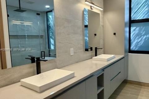 House in Fort Lauderdale, Florida 4 bedrooms № 2368381 - photo 26
