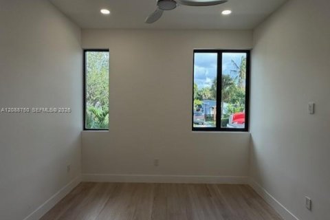 House in Fort Lauderdale, Florida 4 bedrooms № 2368381 - photo 29
