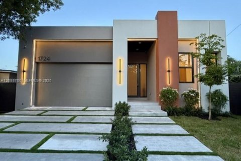 House in Fort Lauderdale, Florida 4 bedrooms № 2368381