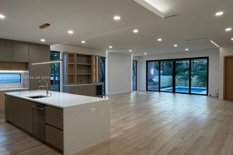 House in Fort Lauderdale, Florida 4 bedrooms № 2368381 - photo 7