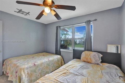 Casa en venta en Tamarac, Florida, 2 dormitorios, 95.5 m2 № 1945842 - foto 12