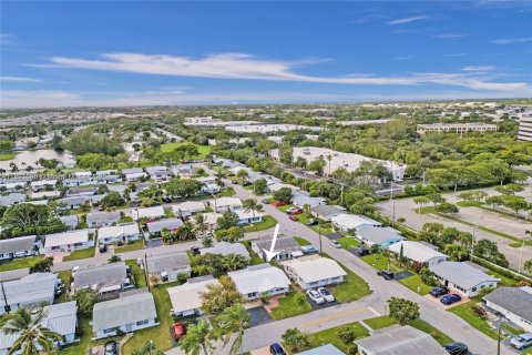 Casa en venta en Tamarac, Florida, 2 dormitorios, 95.5 m2 № 1945842 - foto 19
