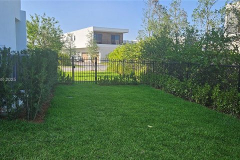 Villa ou maison à louer à Weston, Floride: 5 chambres, 354.24 m2 № 1727428 - photo 25