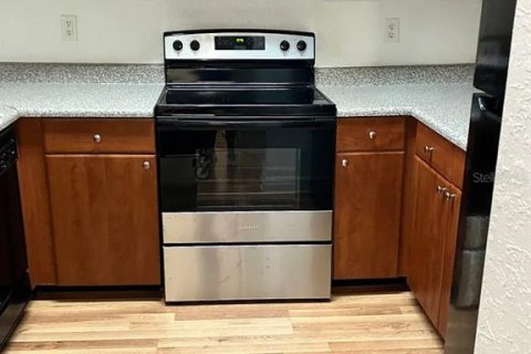 Condominio en venta en Orlando, Florida, 1 dormitorio, 69.12 m2 № 2201118 - foto 5