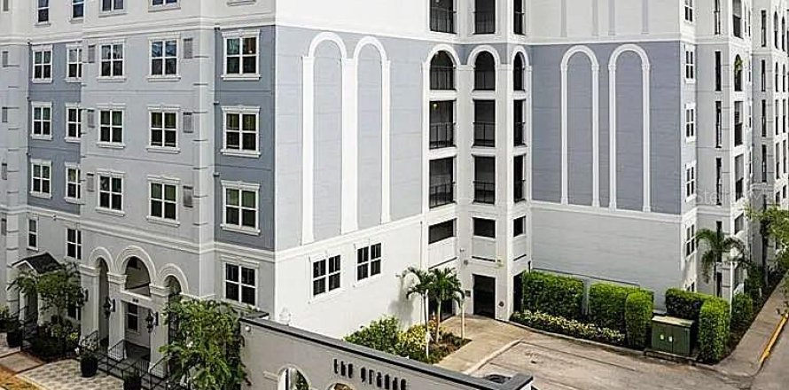 Condominio en Orlando, Florida, 1 dormitorio № 2201118