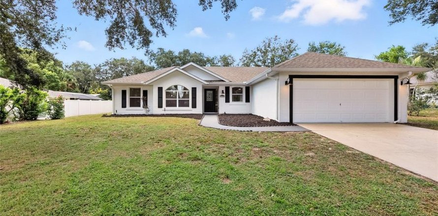 House in Grand Island, Florida 3 bedrooms, 147.9 sq.m. № 1909023