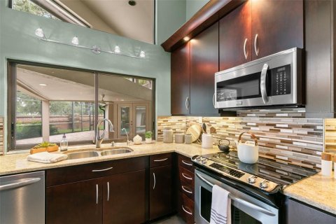 Villa ou maison à vendre à Clearwater, Floride: 5 chambres, 341.79 m2 № 1835797 - photo 20