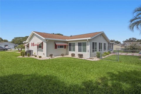 House in Summerfield, Florida 3 bedrooms, 184.69 sq.m. № 2195803 - photo 6
