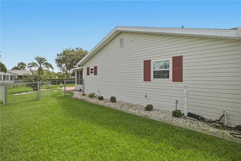 House in Summerfield, Florida 3 bedrooms, 184.69 sq.m. № 2195803 - photo 7
