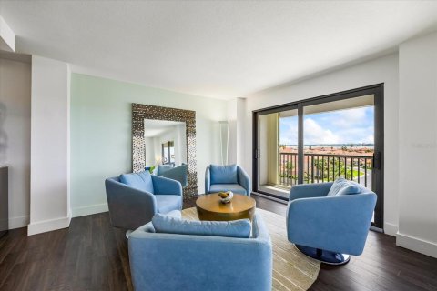 Condo in Clearwater, Florida, 2 bedrooms  № 1775511 - photo 8
