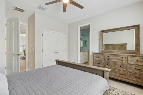 House in Riverview, Florida 5 bedrooms, 324.14 sq.m. № 2203243 - photo 16