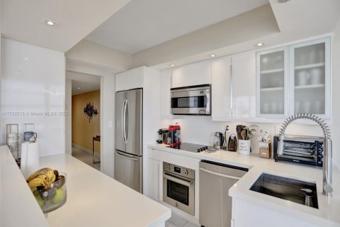Copropriété à louer à Aventura, Floride: 2 chambres, 149.11 m2 № 1861343 - photo 2