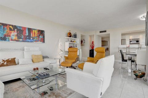 Copropriété à louer à Aventura, Floride: 2 chambres, 149.11 m2 № 1861343 - photo 6