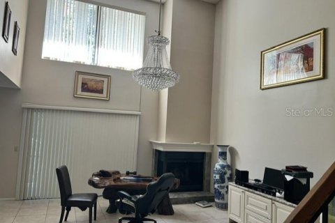 Touwnhouse à vendre à Longwood, Floride: 3 chambres, 156.26 m2 № 2430301 - photo 6