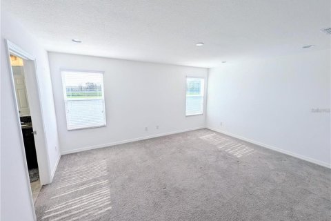 House in Zephyrhills, Florida 4 bedrooms, 242.94 sq.m. № 1902642 - photo 30