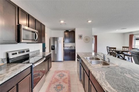 Casa en alquiler en Wimauma, Florida, 4 dormitorios, 216.28 m2 № 1828605 - foto 5