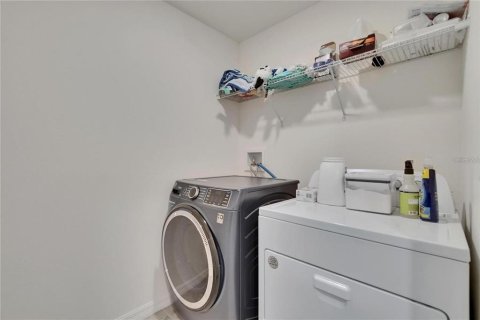 Casa en alquiler en Wimauma, Florida, 4 dormitorios, 216.28 m2 № 1828605 - foto 28
