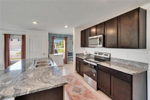 Casa en alquiler en Wimauma, Florida, 4 dormitorios, 216.28 m2 № 1828605 - foto 9