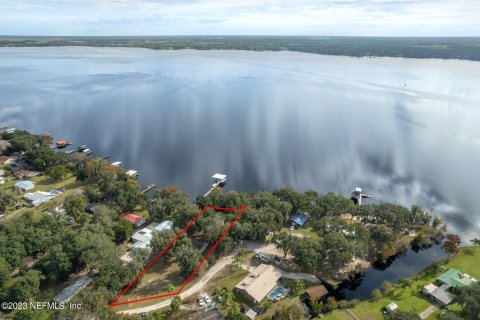 Купить виллу или дом в Палатка, Флорида 2 спальни, 102.38м2, № 891544 - фото 1