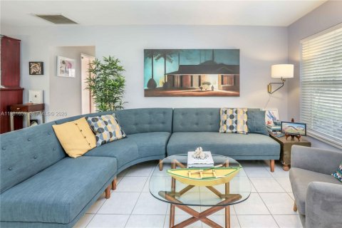 Купить виллу или дом в Холливуд, Флорида 3 спальни, 134.62м2, № 2043608 - фото 4