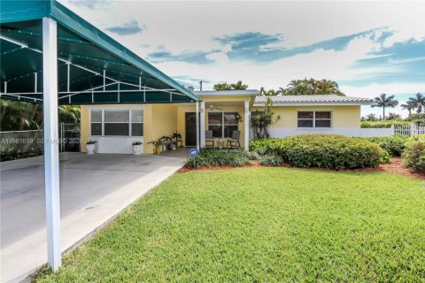 Купить виллу или дом в Холливуд, Флорида 3 спальни, 134.62м2, № 2043608 - фото 25