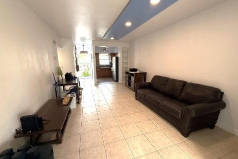 Condominio en venta en Margate, Florida, 2 dormitorios, 67.26 m2 № 2190882 - foto 7