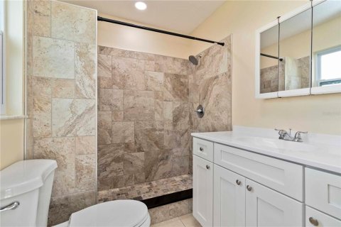 House in Englewood, Florida 2 bedrooms, 113.99 sq.m. № 1841747 - photo 14