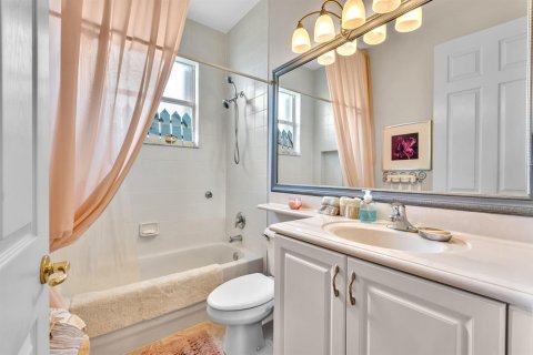 Villa ou maison à vendre à Lake Worth, Floride: 4 chambres, 212.28 m2 № 2439301 - photo 20