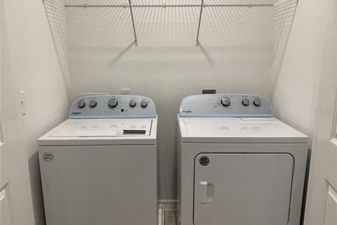 Adosado en alquiler en Orlando, Florida, 3 dormitorios, 148.09 m2 № 1919202 - foto 16