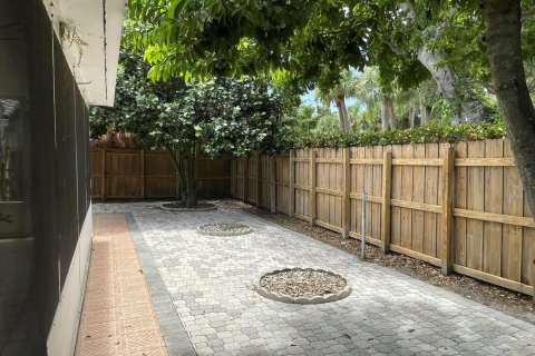 Villa ou maison à vendre à Boynton Beach, Floride: 3 chambres, 161.46 m2 № 2078396 - photo 12