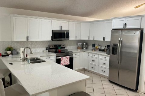 Villa ou maison à vendre à Boynton Beach, Floride: 3 chambres, 161.46 m2 № 2078396 - photo 6